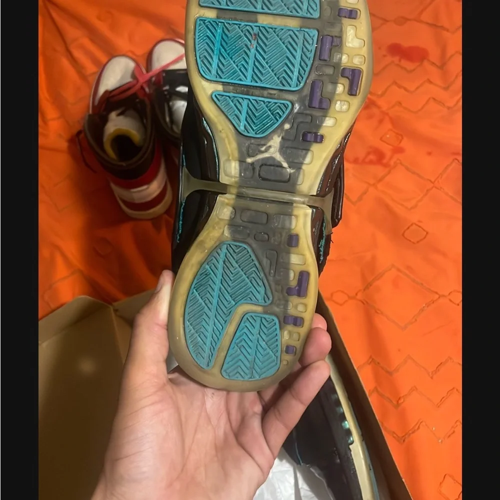 Jordan 16 ceo - Picture 4 of 7
